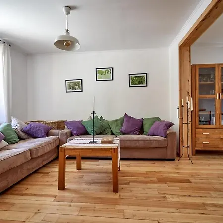 Anahouse Vişeu de Sus